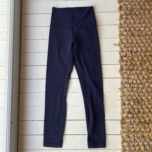 Lululemon size 2 navy align leggings